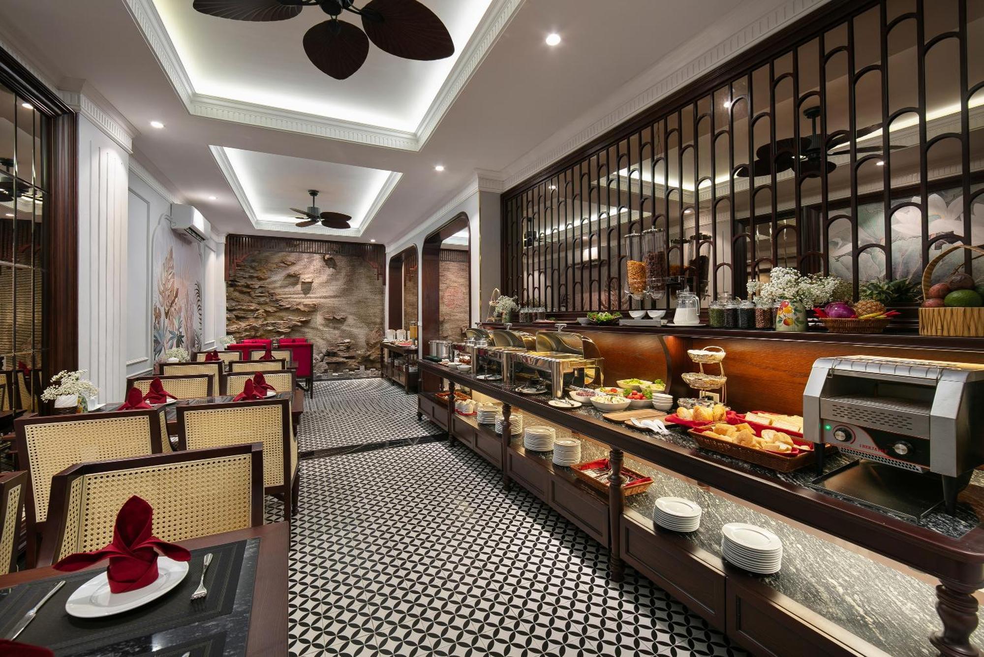 Serene Central Hotel 河内 外观 照片