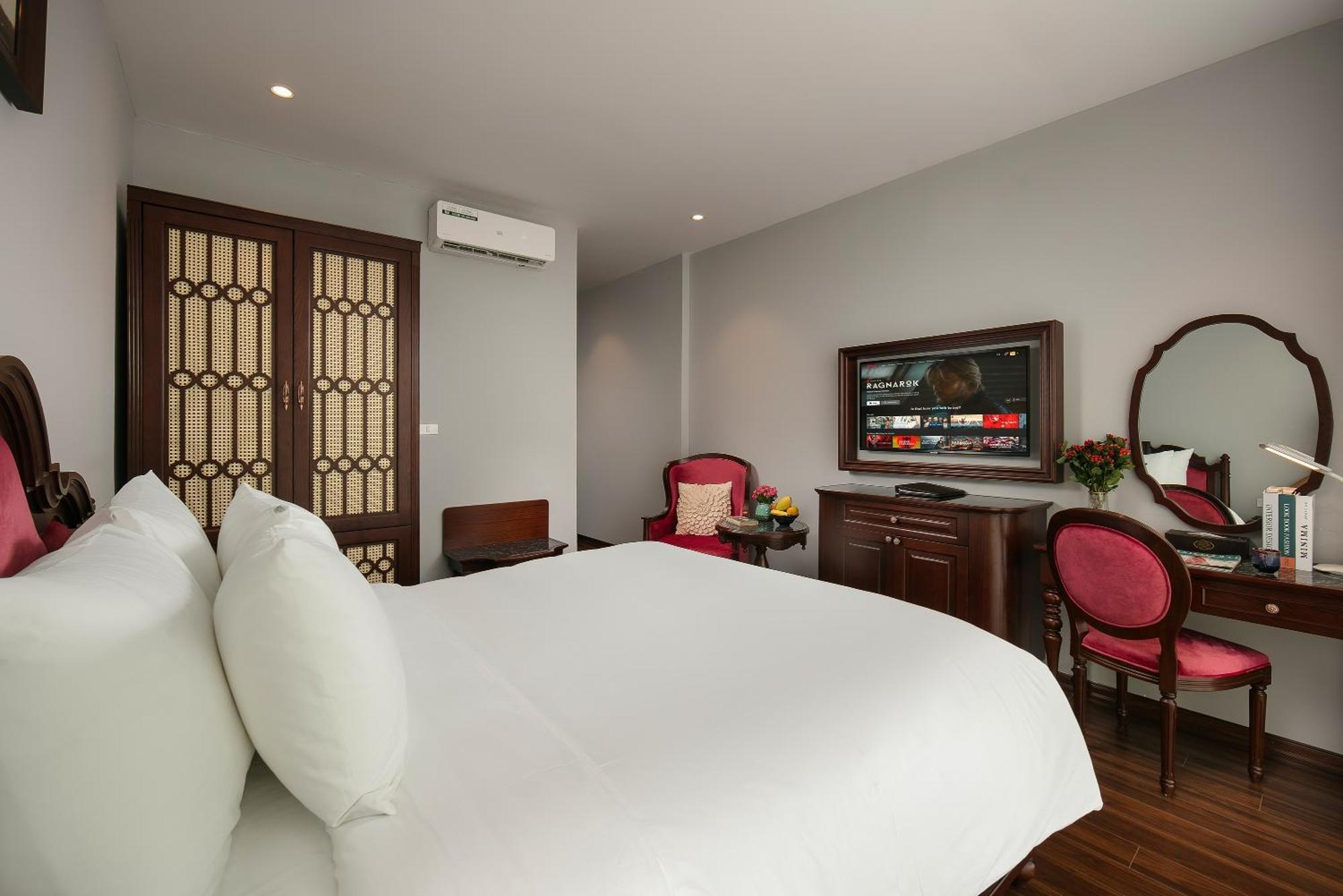 Serene Central Hotel 河内 外观 照片