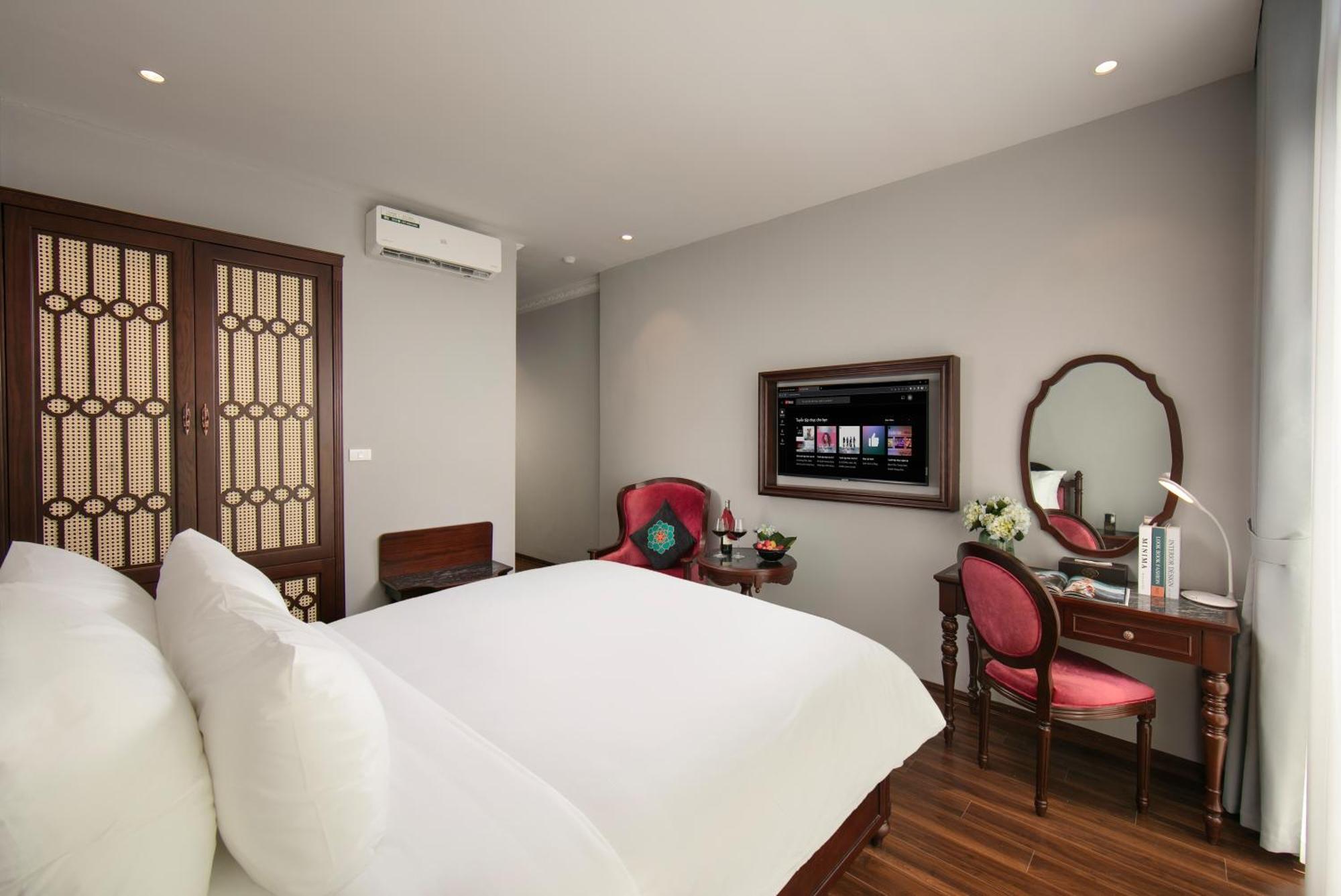 Serene Central Hotel 河内 外观 照片