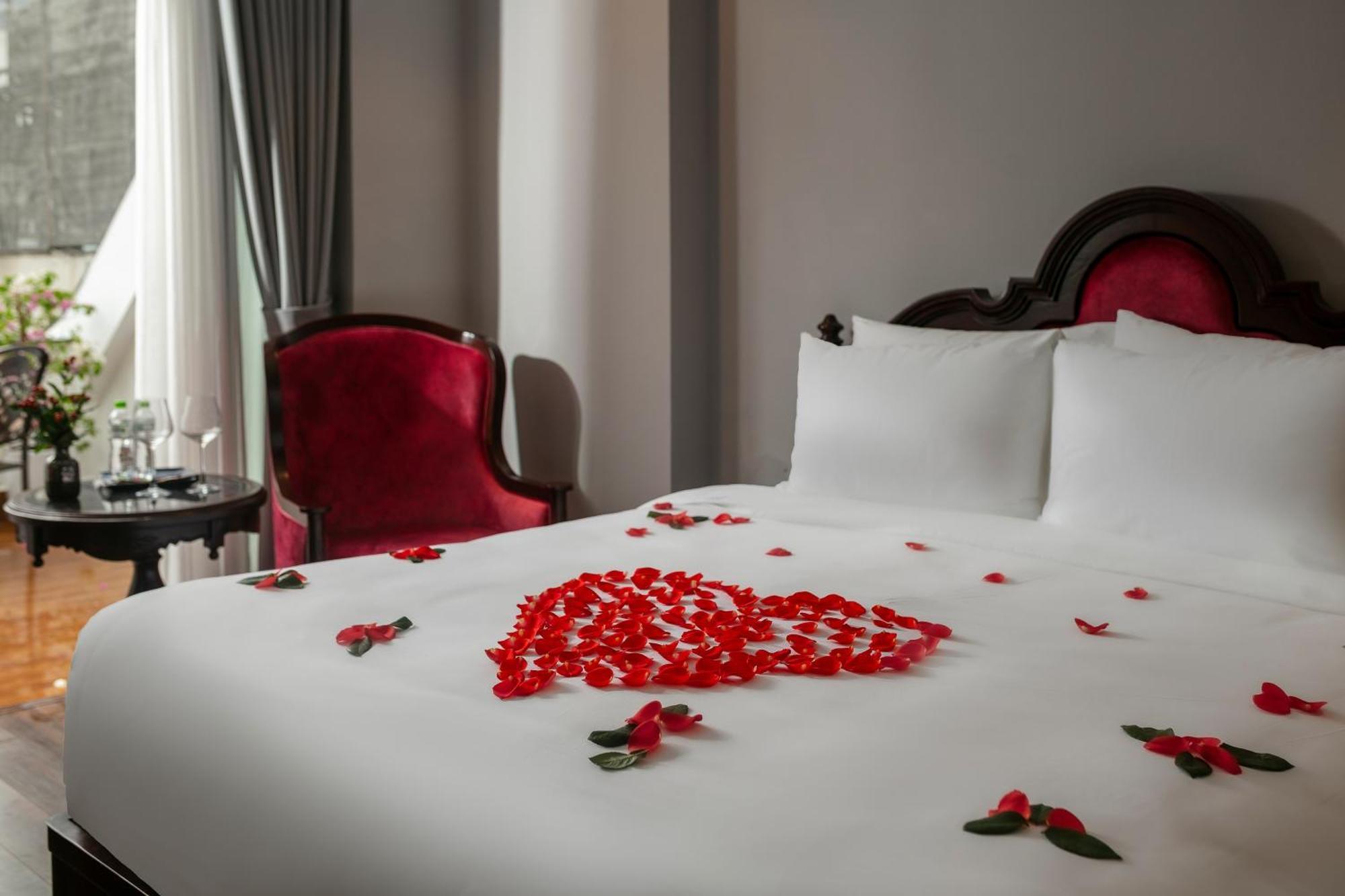 Serene Central Hotel 河内 外观 照片